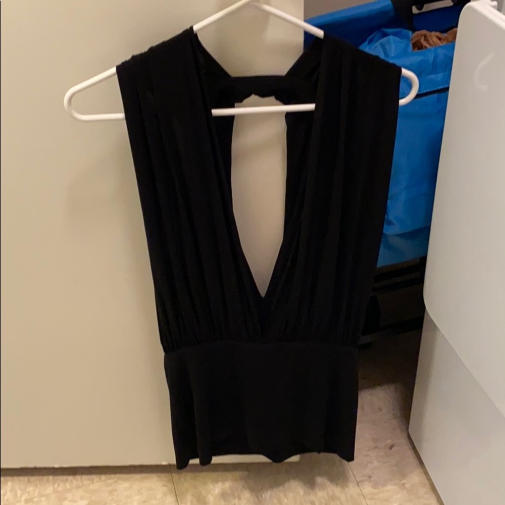BCBG plunge neck top
